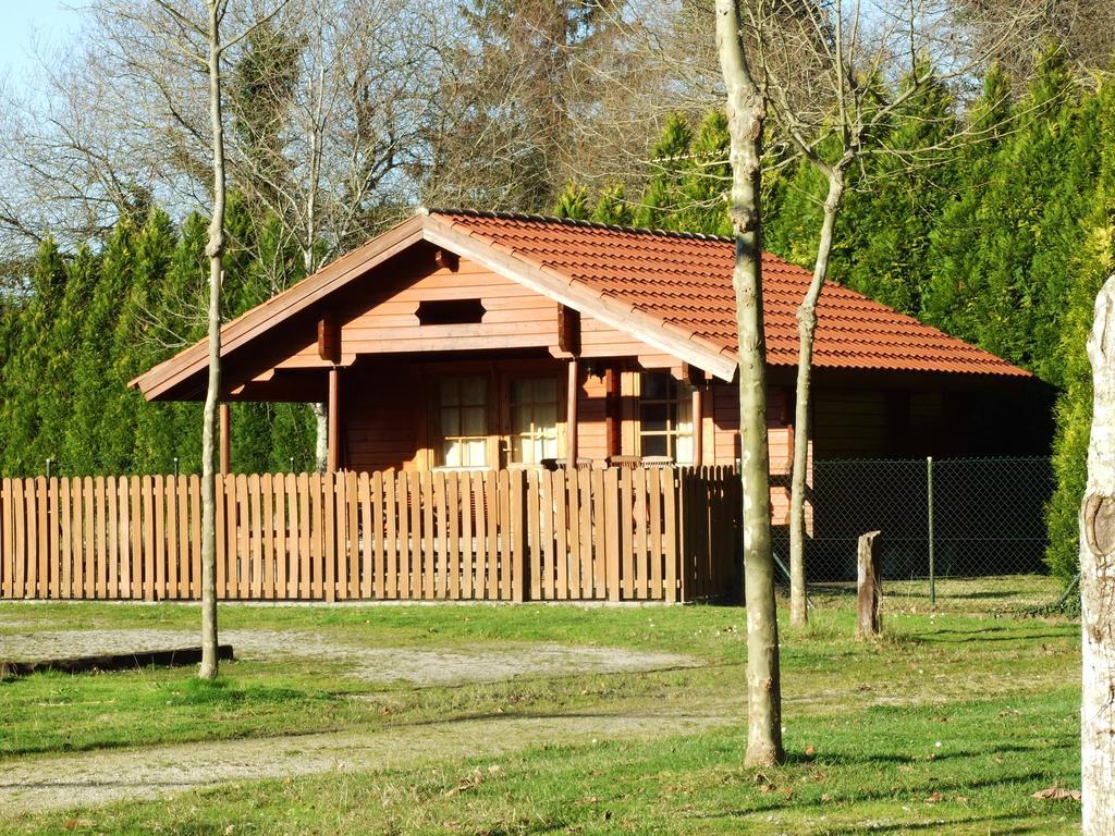 Bungalow Camping Los Manzanos Санта Круз де Олейрос Номер фото